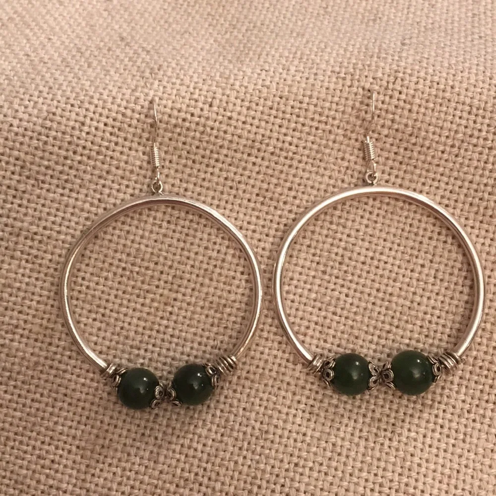Vtg Sterling Circle Earrings Green Stone Beads